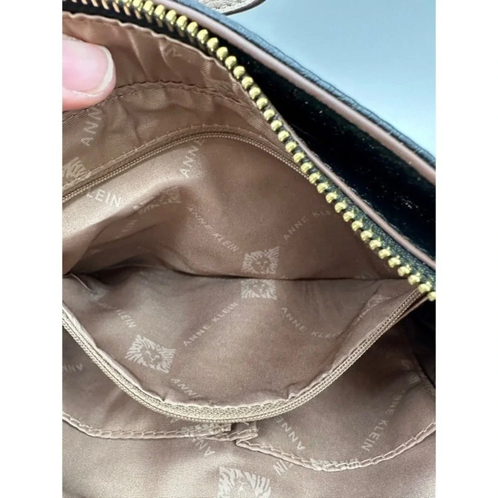 Anne Klein Colorblock Tote Crossbody Handbag‎ Black Cream Taupe Pebbled Purse